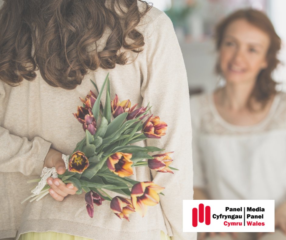 Dymuniadau gorau a Diolch i bob
Mam, Nain, Mamgu a mam fenthyg heddiw! 

#diwrnodmam   #Cymru    #diolch

Best wishes and thank you to every
Mother, Mam, Nain, Mamgu, and mother figure today!  

#mothersday     #Wales        #thankyou