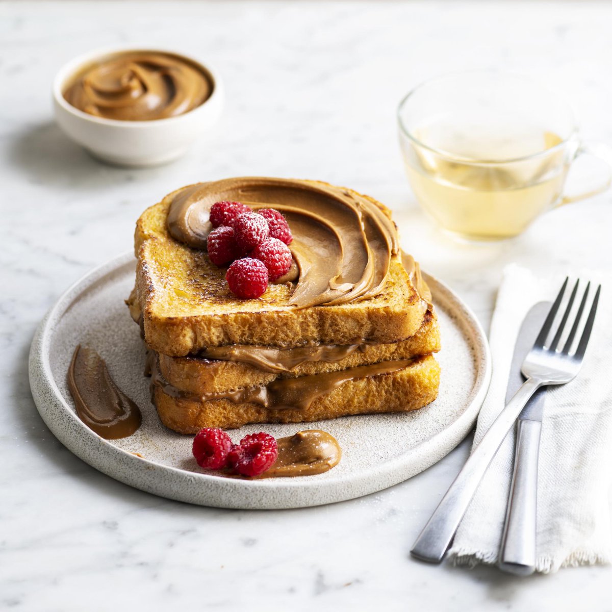 Happy Mother's Day to all those who celebrate 💕 We think that this Biscoff stacked french toast is the perfect breakfast for all the queens out there! Head to the link in our stories for the recipe.