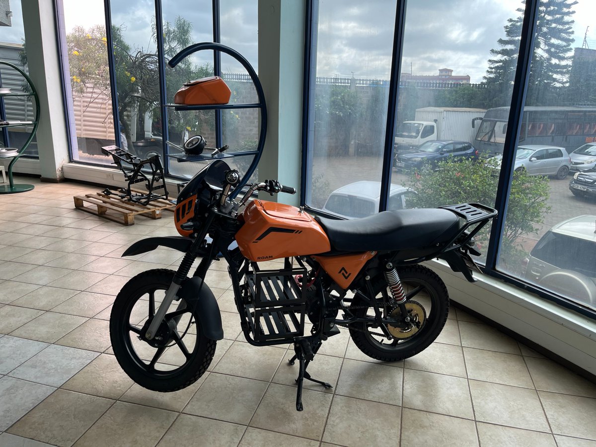 Back in Nairobi &amp; innovation is thriving!

Met <a href="/mkopakenya/">M-KOPA Kenya</a> (a <a href="/ShellFoundation/">Shell Foundation</a> &amp; <a href="/TEAEnergyAccess/">TransformingEnergyAccess</a> partner). They are enabling boda riders to switch to cleaner, cheaper e-bikes.  

Also visited <a href="/roamelectric/">Roam</a>  &amp; <a href="/AmpersandEnergy/">Ampersand</a>  factories to hear of plans for scale &amp; innovation.