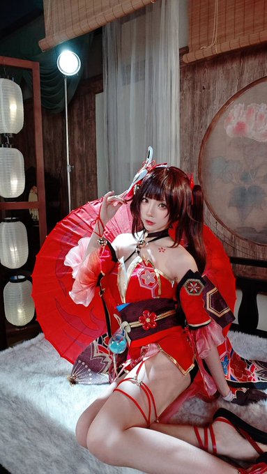 Twitterのコスプレ画像18