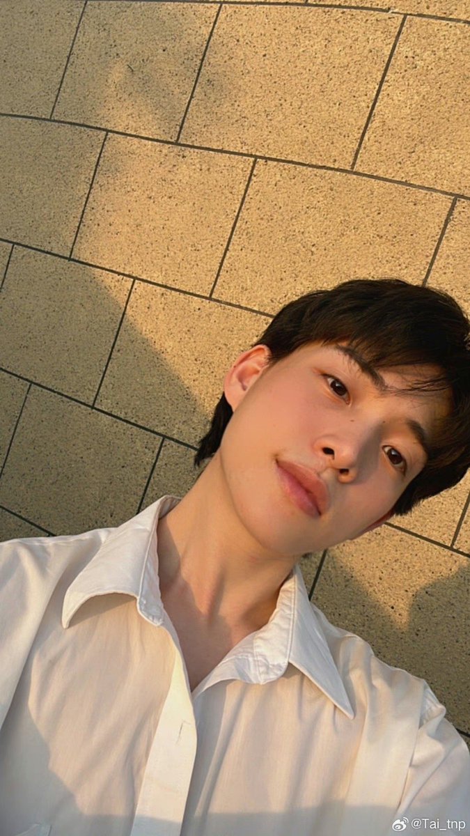LEOTAI_CN's tweet photo. Weibo Update: Tai_tnp

「早上好✨🤍 ​​​
祝你有美好的一天
Wishing all of you have a good luck on this day🤍✨ ​​​」

~~好可愛ㄛ🥺~~
#taitnp https://t.co/yOT89QMfqo