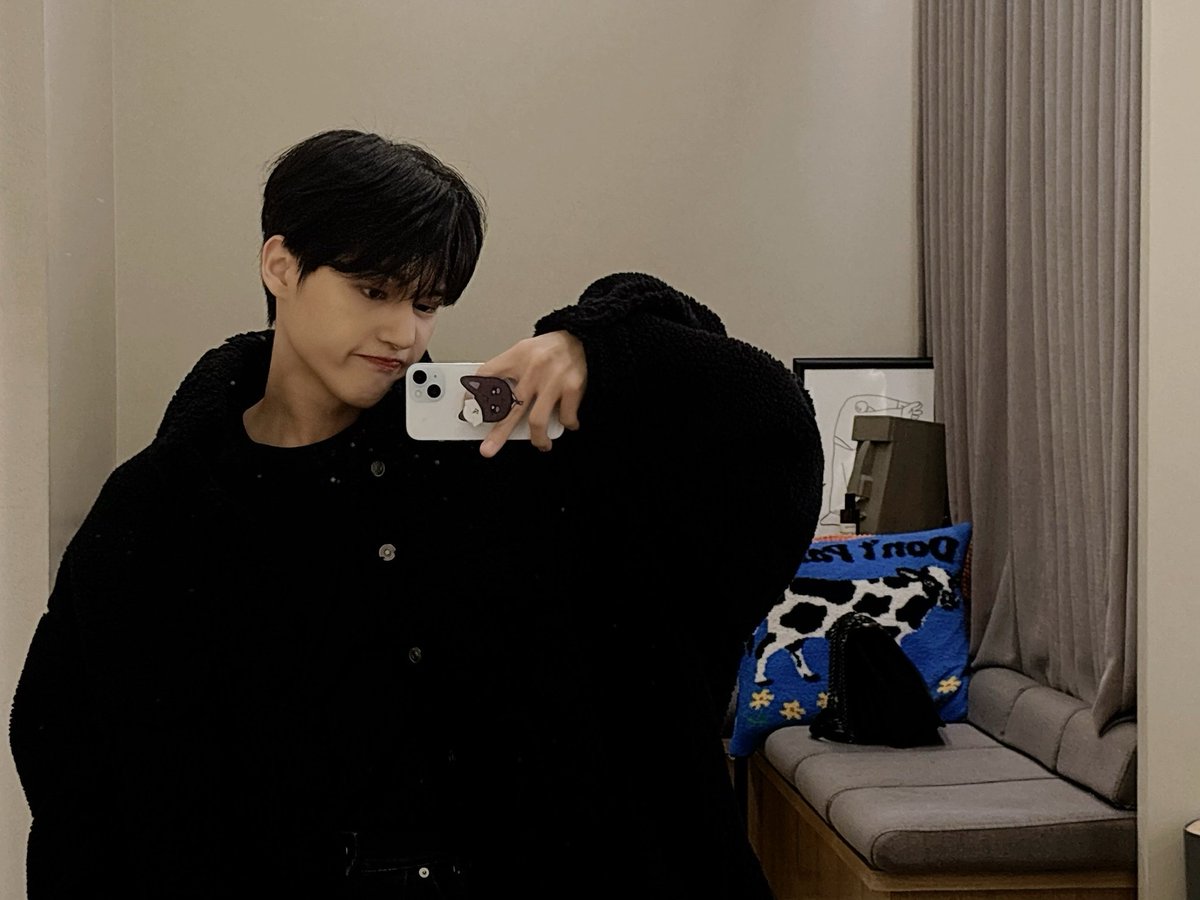 1024updates's tweet photo. [✉️] 240310 | WOOYOUNG https://t.co/N0nOZ2Euup