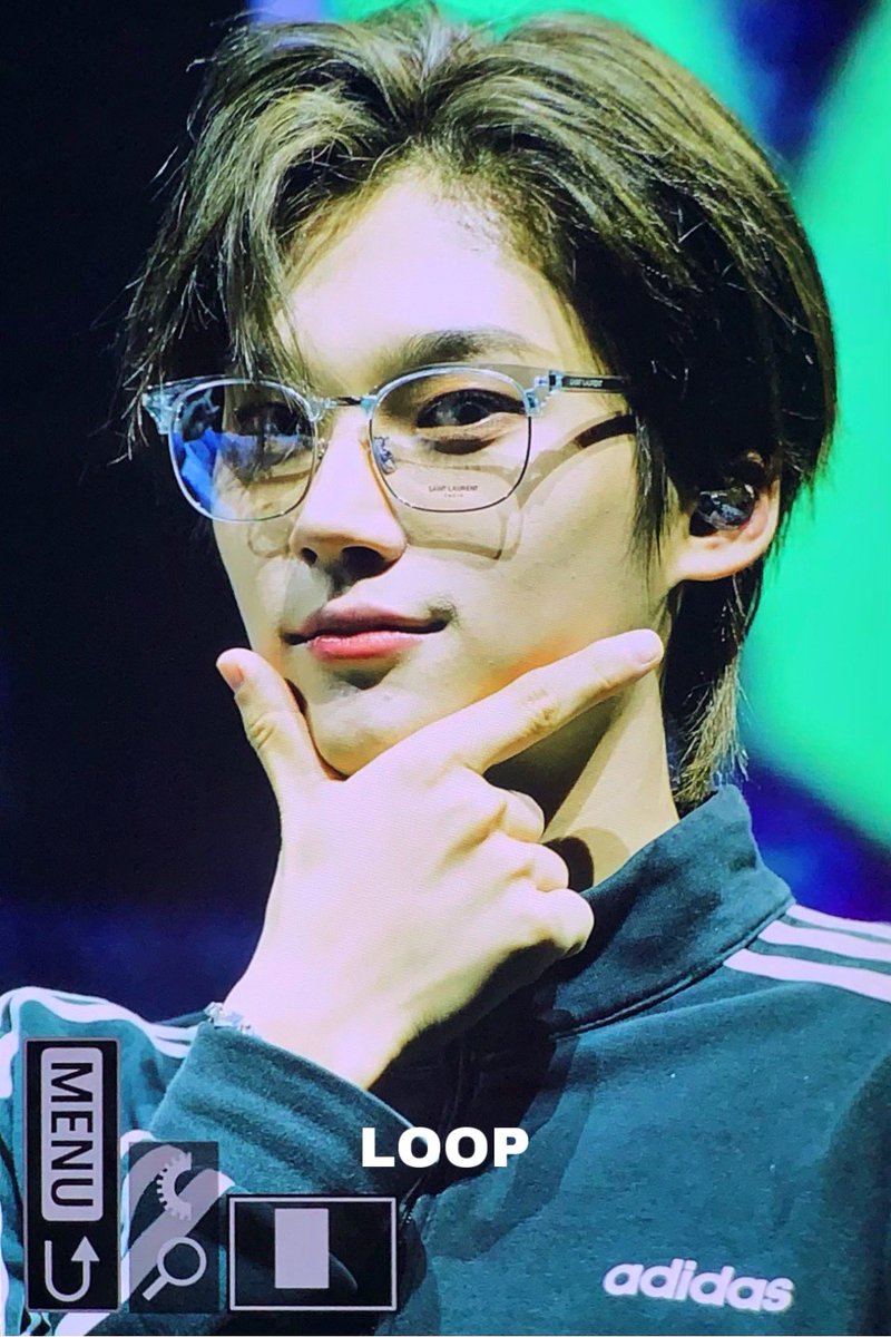 240310 🤔

#박한빈 #PARKHANBIN 
#이븐 #EVNNE