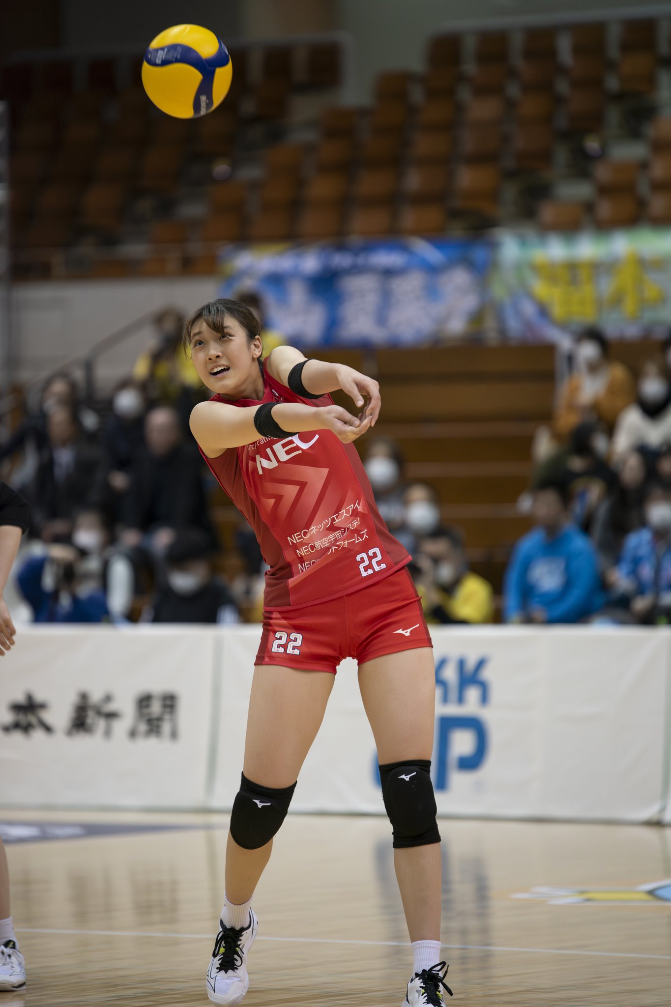 NECレッドロケッツ佐藤淑乃選手直筆サイン入りレプリカユニフォームT