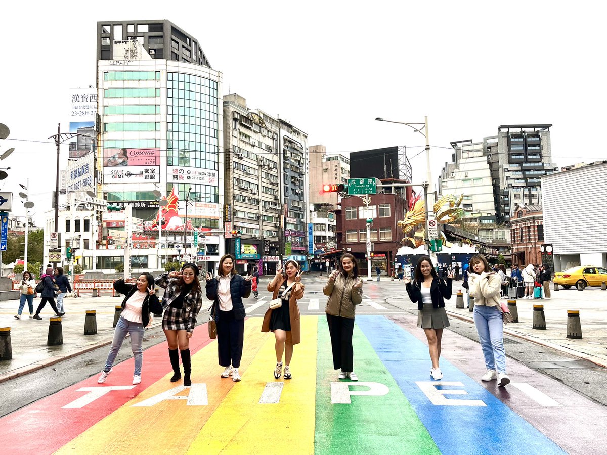 whenanana12's tweet photo. Team 032 🌈 https://t.co/LC02Pw86zD
