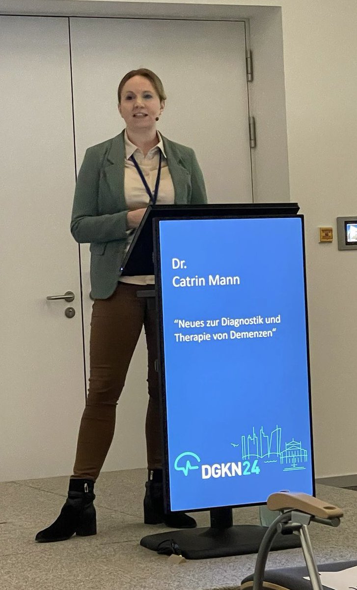 CGrefkes's tweet image. DGKN Public Lecture on stroke (C. Grefkes-Hermann), dementia (C. Mann) and depression (O. Pogarell) is the closing session of #DGKN24. Vivid discussions with interested people from Frankfurt. @dgkn_news