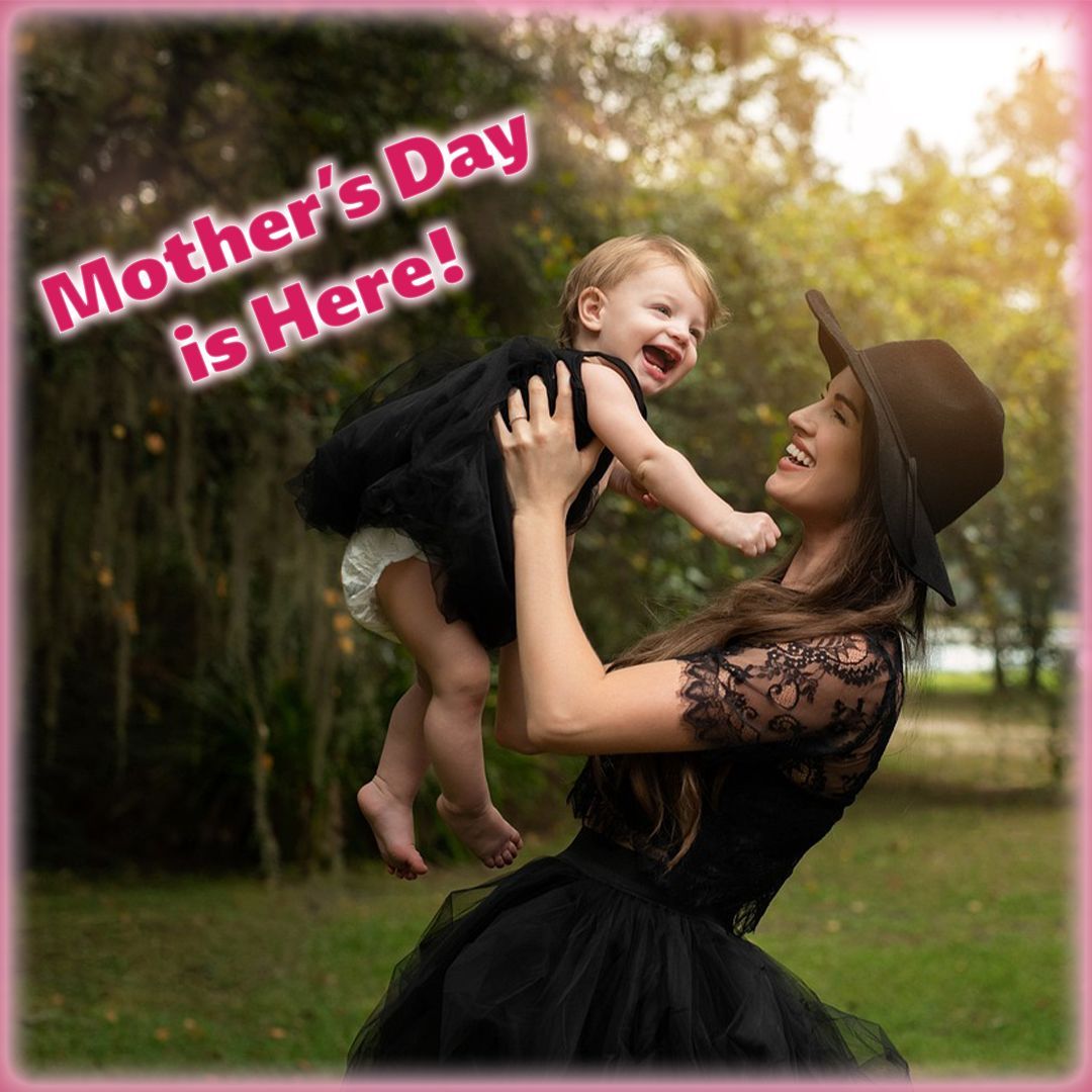 Happy Mother's Day!🌷  
Greet Mum with a smile and make her feel loved on her special day. 💖 #MothersDay