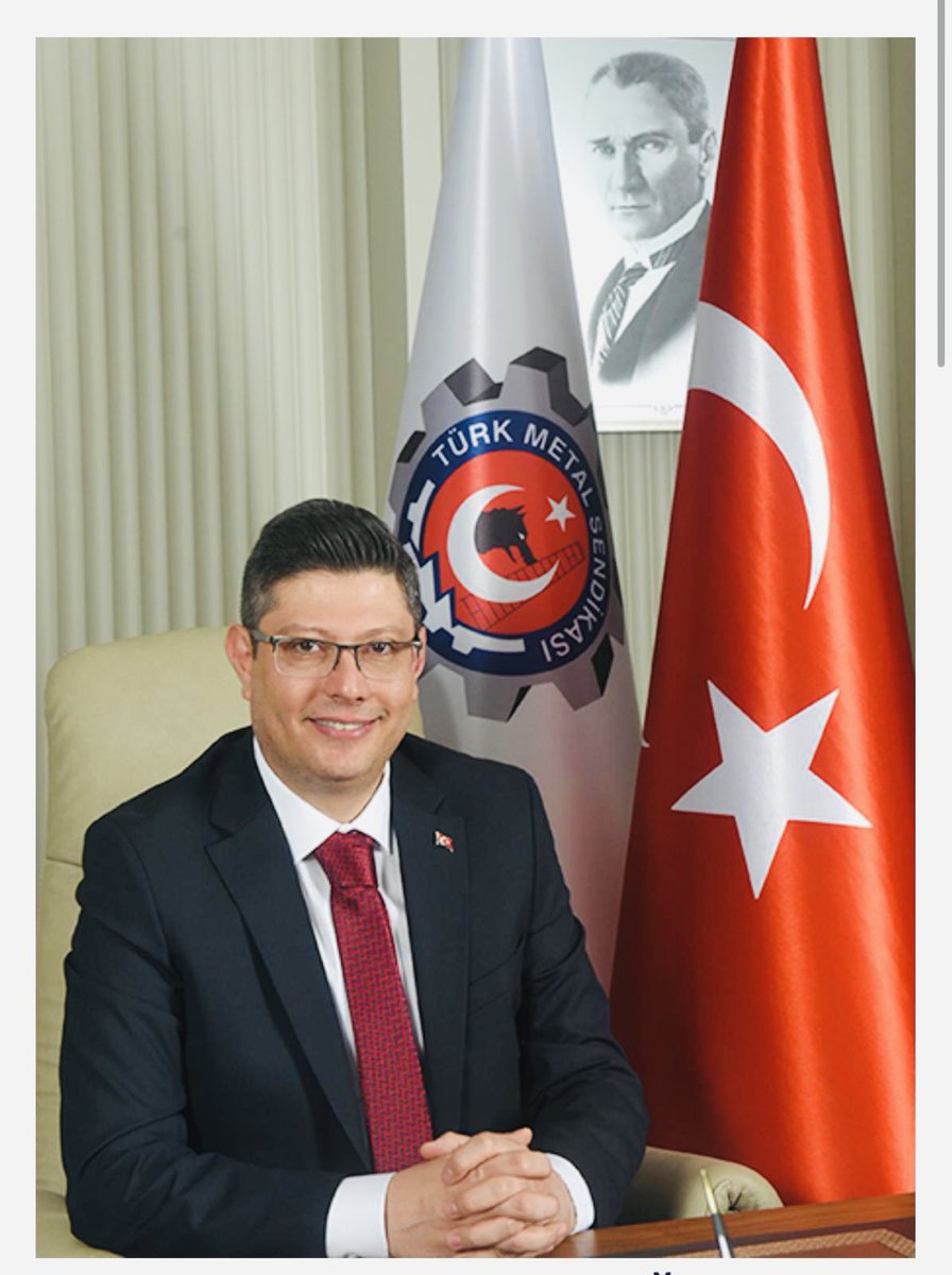 Mübarek Ramazan ayınızı tebrik eder, tüm ülkemize sağlık,huzur ve bereket getirmesini temenni ederim.