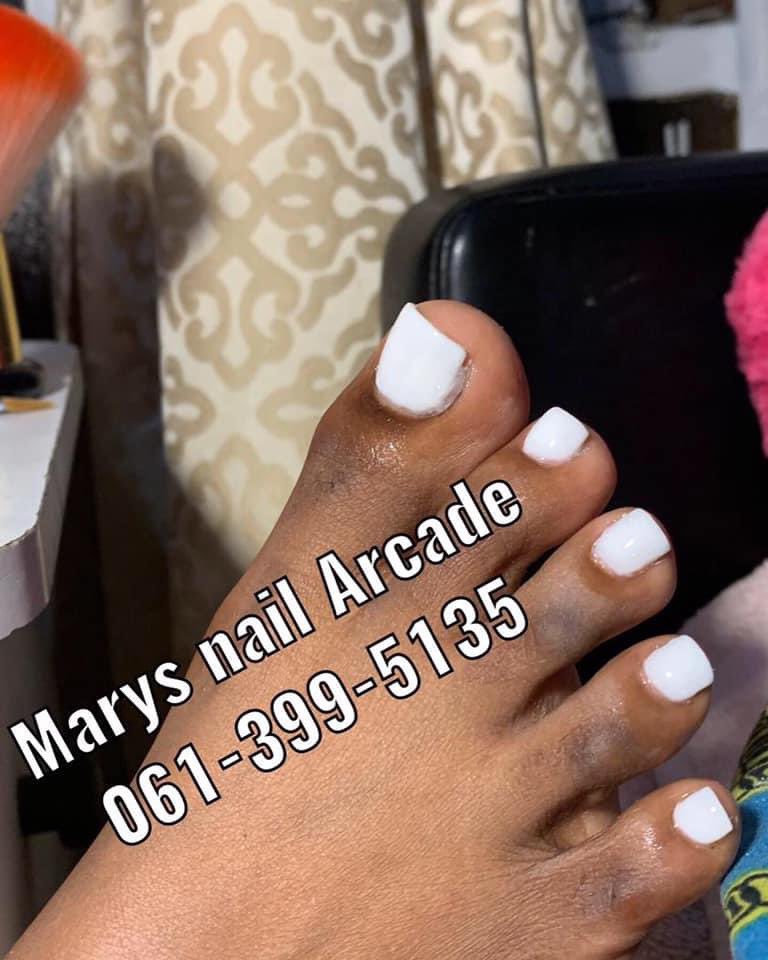 marys_nail_arc_ tweet picture