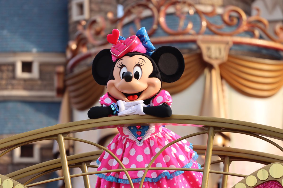 Miremiyo's tweet photo. ミニーマウス
パルパルーザ・ミニーのファンダーランドより
#ディズニーランド #canon #canonphotography 
#TDR #ミニーのファンダーランド 
Canon Kiss X10 70-200mm f/4
ご自由にお使いください
他写真も公開してます↓ https://t.co/3iNJcoDqcx