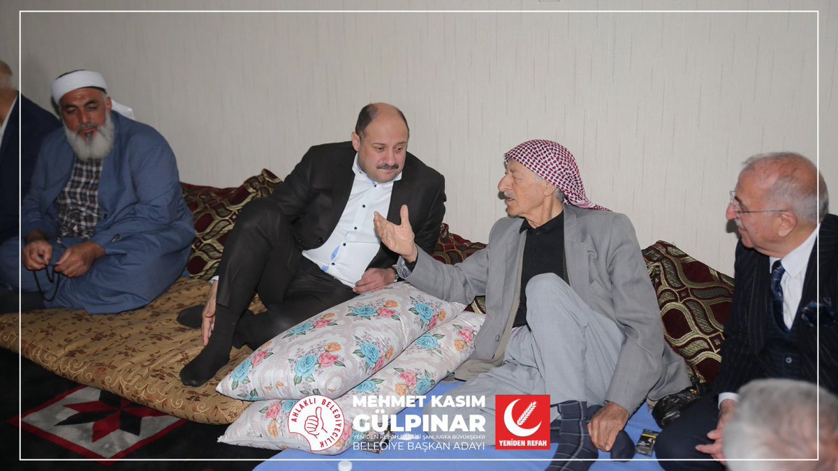 kosarnecmetin63's tweet photo. Viranşehir’in önemli değerlerinden Kanaat Önderi ve Barış Elçisi olan Şeyh Hikmet Aydın’ı ziyaret ettik. 

Bize gösterdiği misafirperverlikten dolayı Şeyh Hikmet Aydın ve Ailesine teşekkür ederim. https://t.co/iuBT5EBbrt