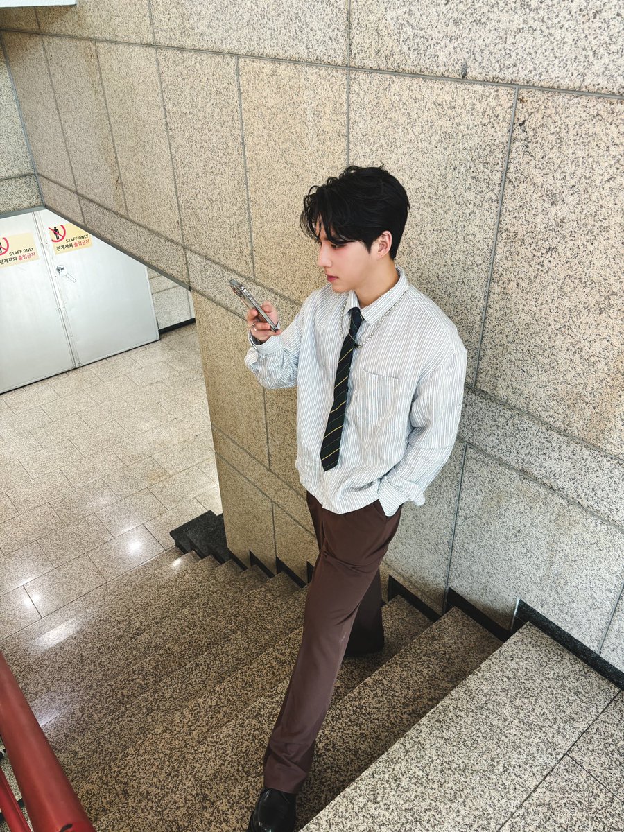official_ACE7's tweet photo. [#에이스_와우]

인가도 막방🥲

#ACE #에이스 #MyGirl #마이걸 #ACEMyGirl #에이스마이걸 https://t.co/1NM0OGWxF6