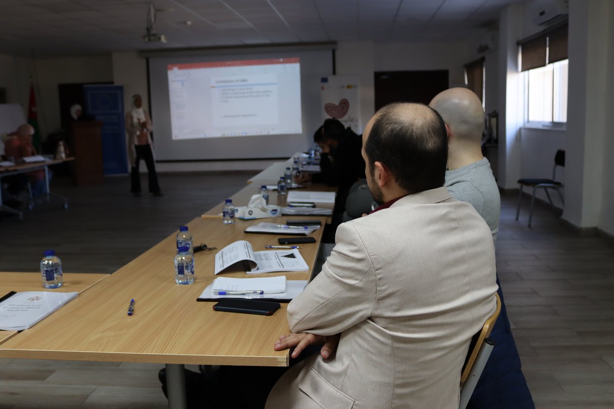 Under the EU-funded REAYAH project, the MoH completed a 4-day training on 'Evidence-Based Medicine' for 25 staff. The training aims to assist health professionals integrate latest research into everyday practice for informed patient care decisions.