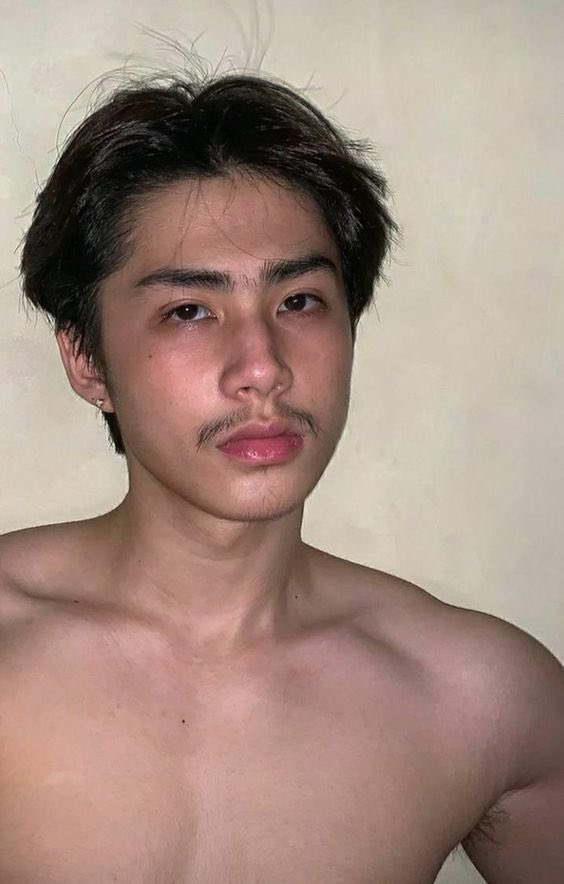jupradit's tweet photo. ทักทายย 😅 https://t.co/WnBveyzqRN