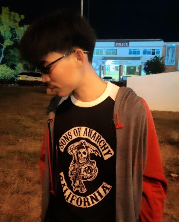 เงี้ยนก็บอกอย่าหลอกว่าคิดถึงมาหาหน่อย.