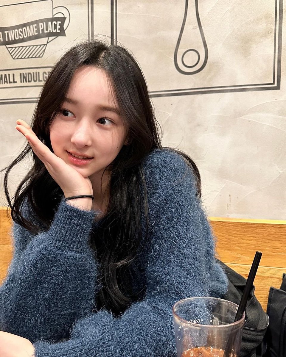 yeeun pics (@kimyeeunpics) / Posts / X
