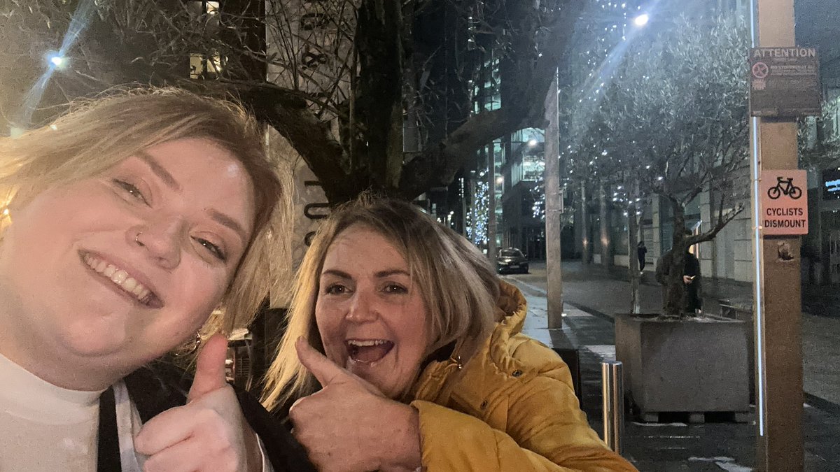 Happy Mother’s Day to everyone’s favourite bonus mum (and my own real mother) <a href="/Clairbennett74/">Clair Bennett</a>. May you one day have both ankles in full working condition x