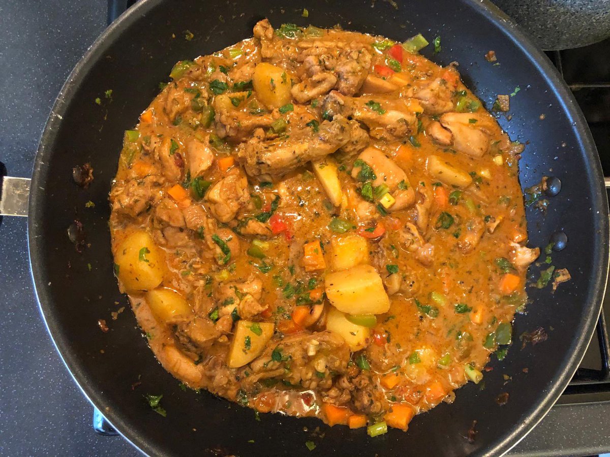 missriwa's tweet photo. Jikoni leo 
#Moliikitchen 
#generationofgoodness https://t.co/ILisUMp1T9