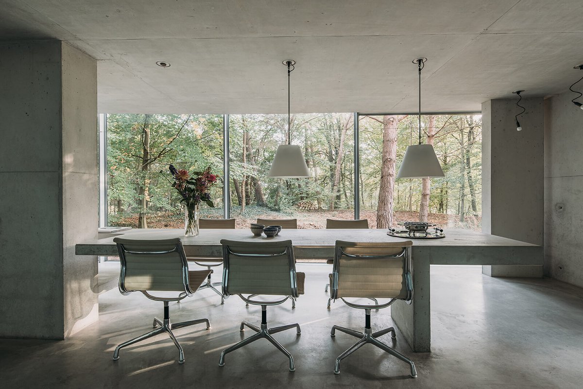 sovietsoleri's tweet image. Möbius House. Het Gooi, Netherlands, 1998. Architect Ben van Berkel.
🧵