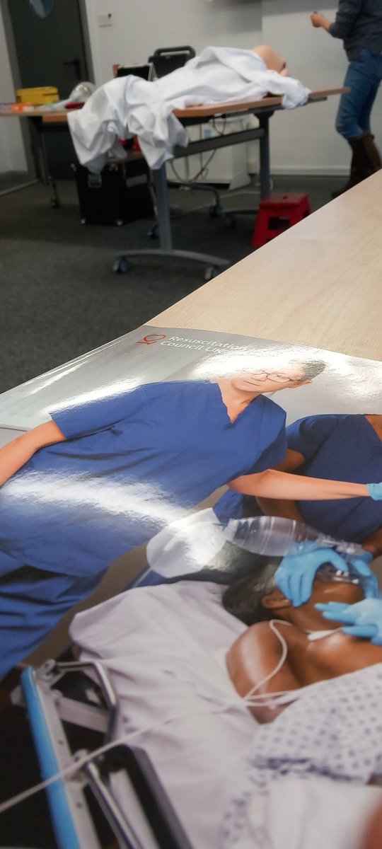 LeeELLIS11's tweet photo. Teaching ALS with all the brilliant Broomfield Faculty today, great to be part of the team, good luck candidates and Happy Mother's Day All!! @MSEHospitals @MSEImprovement @MSEloveNURSING https://t.co/1tKWha3xsL