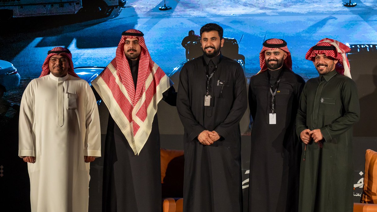 قِصَّة tweet media