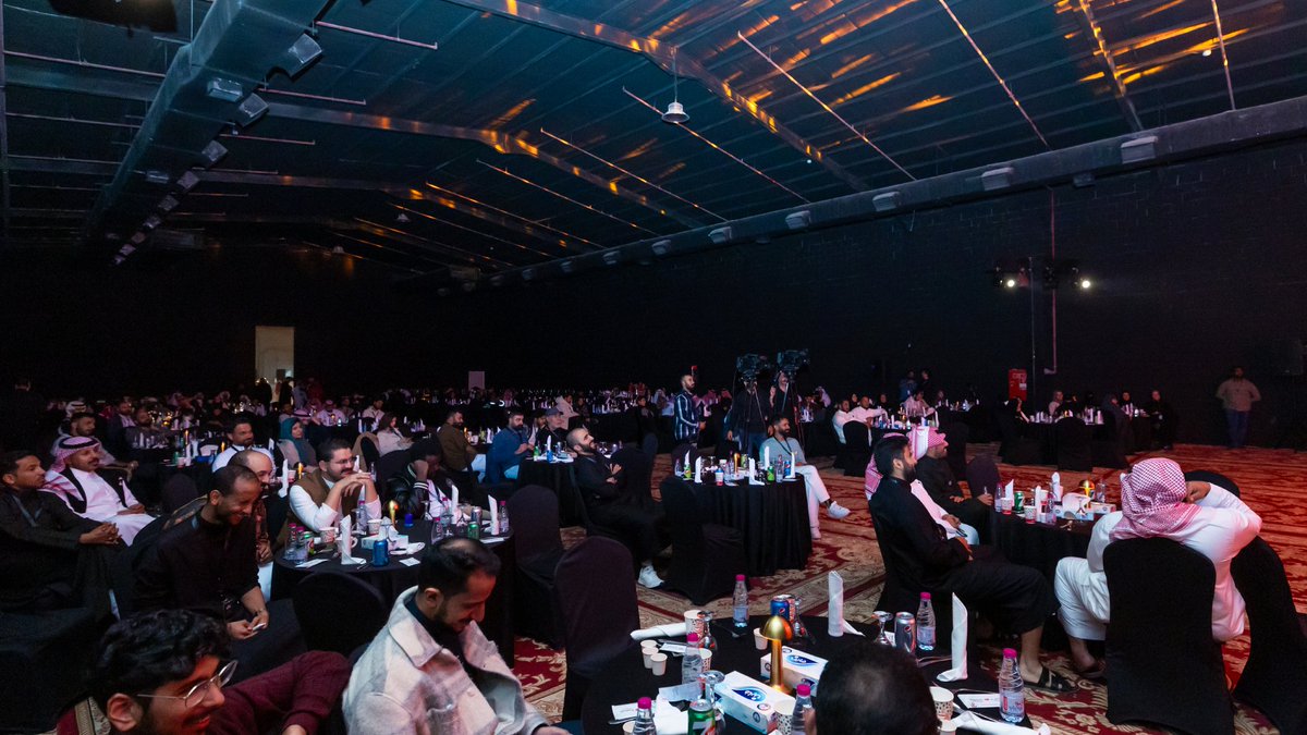 قِصَّة tweet media