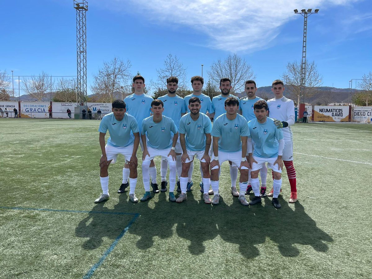 Jugamos con este once.

 1. David Pájaro
2. Sergio Sánchez
4. Campos
8. Espejo
9. Esquinas
15. Pablo Pastor
16. A. Boluda
20. Wilson
21. Ramos
22. Sergio Alcaraz
23. Fer García

7. Juanlu
11. Marcos
12. Juanjo
13. Nahuel
18. Juampe
24. Maylan