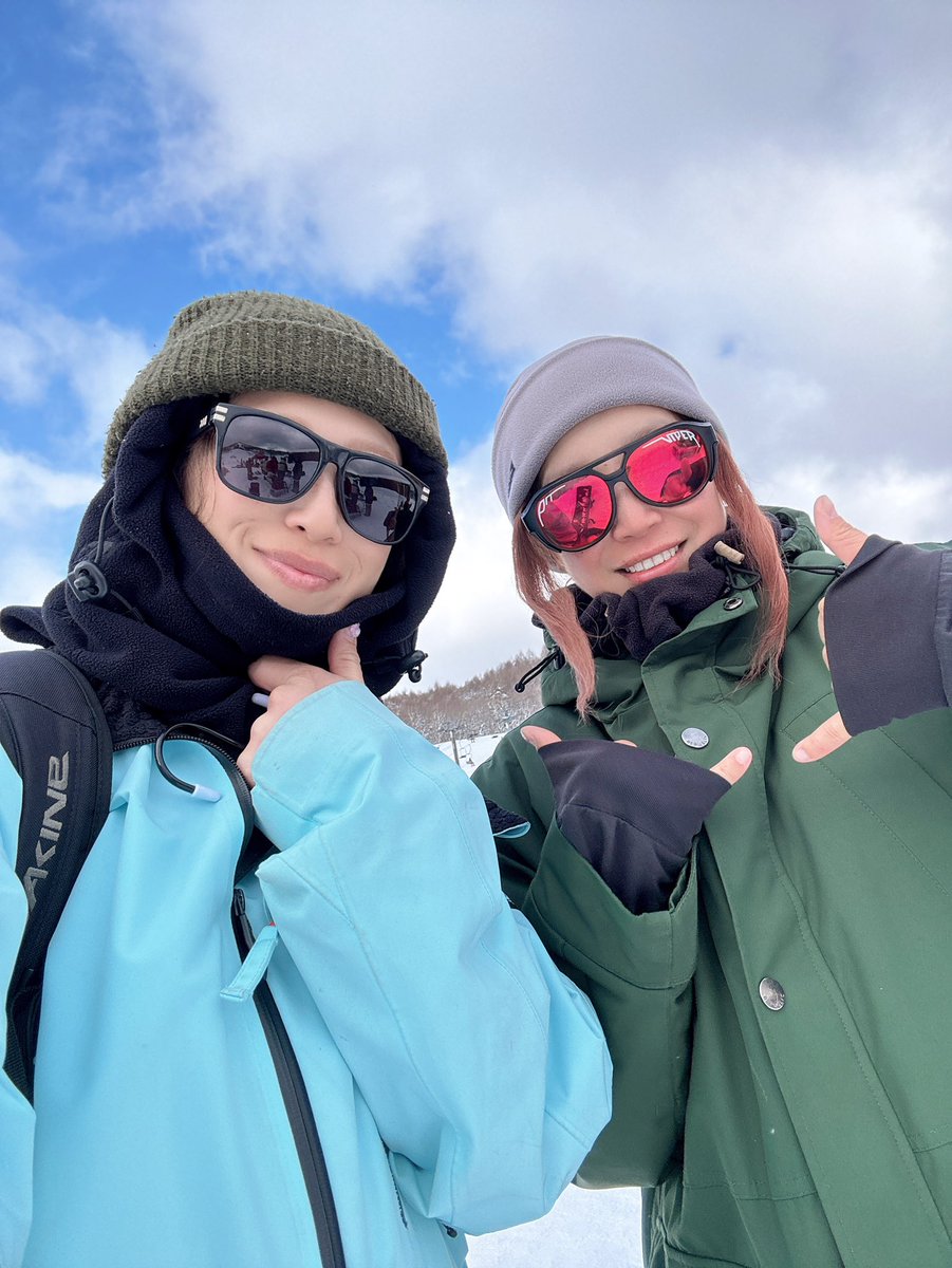 3/20 リッサメンと
アカカン滑るよー
一緒に滑りたい方是非🙌🏻
#滑ろう会
みたいな感じ