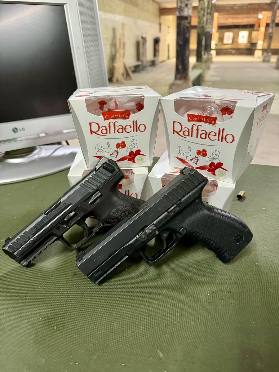 Polecacie jakieś ciekawe i fajne gry czy zabawy logiczne - dzieci 5-6 lat iPadOS ?(mogą być płatne)

Zdjęcie z dnia kobiet dla atencji 😉