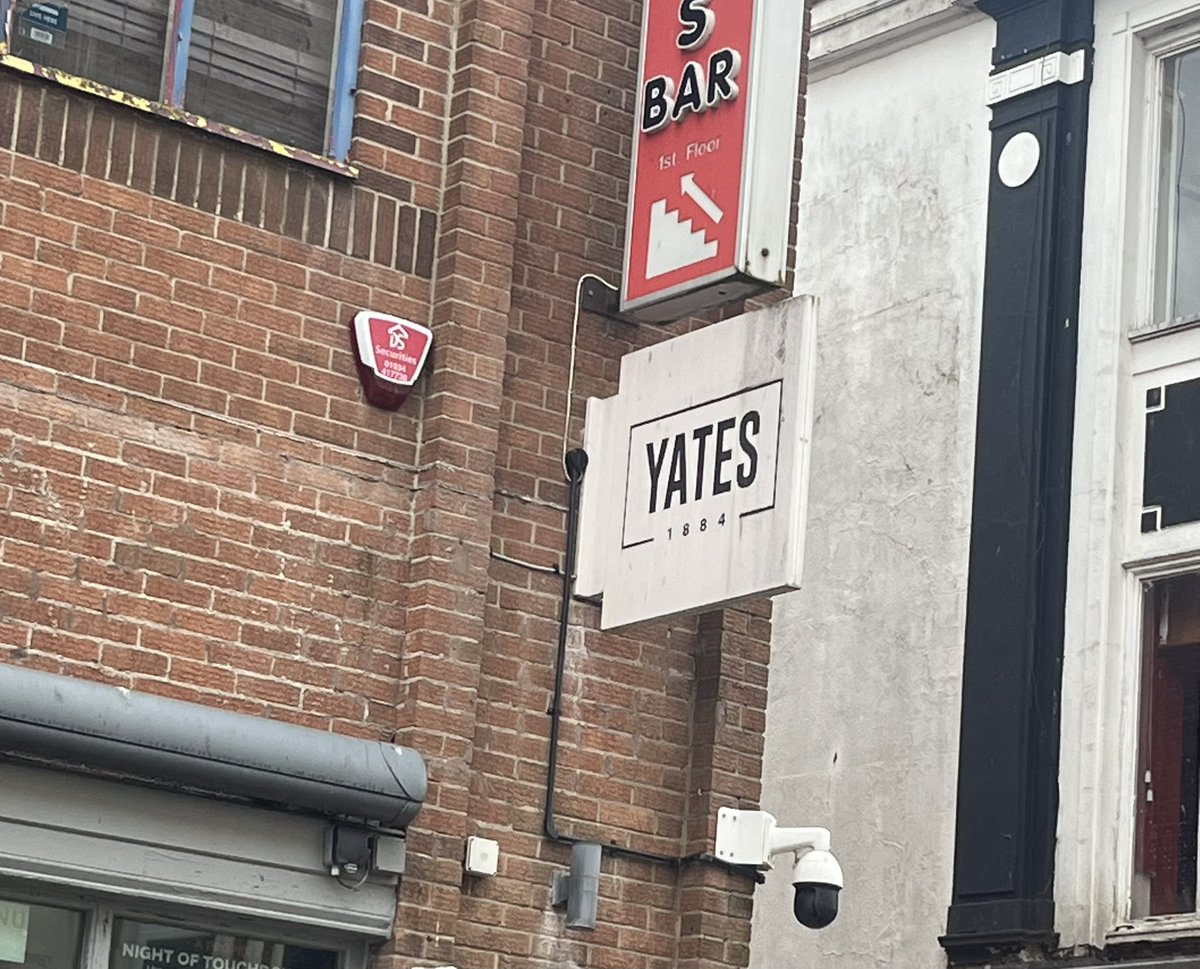 Amy Hutson tweet media