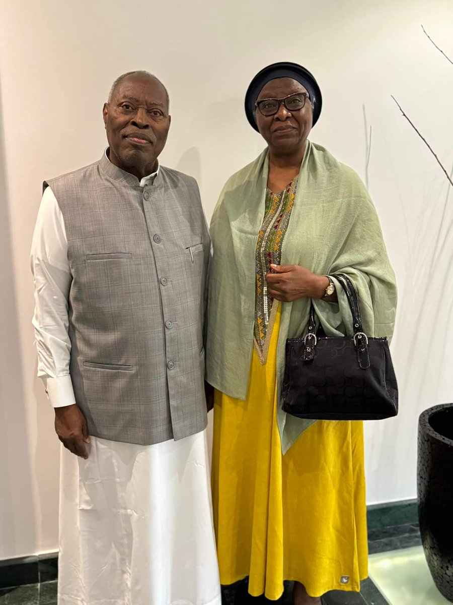 Guess where Pastor Kumuyi is?

Lagos people, he said that if you don't see him in Gbagada, you should know that he is going round the world preaching, and he is doing that now.