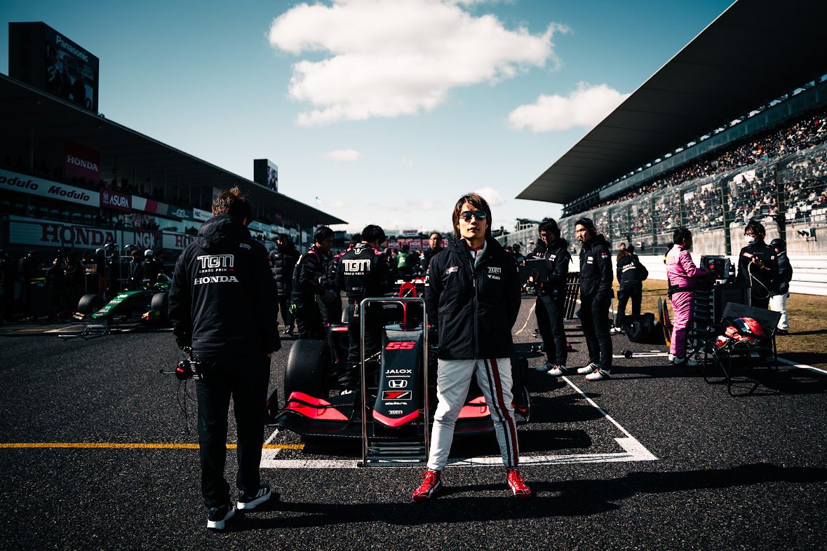 数日前に決まった開幕戦。
めちゃめちゃ楽しかったです！当然まだまだ上を目指さないといけませんが、まずはこのチャンスをもらえた事、そして多くのファンの人から応援をもらえて本当に有難い気持ちです！

自分の力ではないけど！俺の首の皮一枚は分厚い。という事で、ここから這い上がるしかない‼️