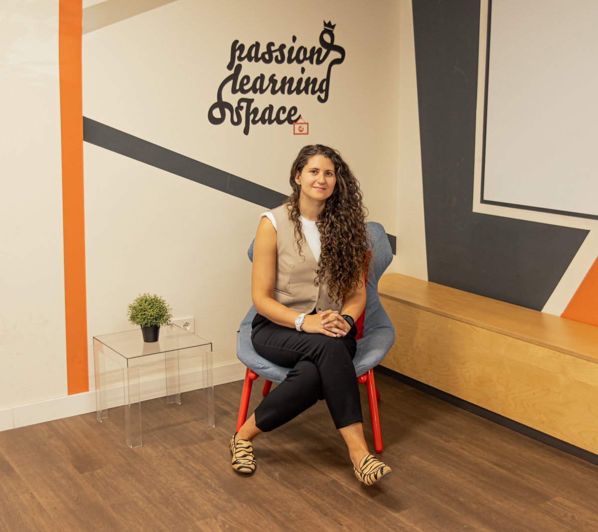 Cuadernos Pedagogía (@cuadernosp) on Twitter photo Natalia Rodríguez, ex-jugadora de baloncesto, ingeniera y emprendedora. Premio Nacional de Innovación 2023:«Hay que cambiar la percepción cultural y ofrecer más referentes femeninos en áreas STEM»
🙌Muchas gracias <a href="/natijauskas/">Nati Rodríguez</a> de <a href="/SaturnoLabs/">Saturno Labs 🚀</a>
ow.ly/XNXB50QOCaH Natalia Rodríguez, ex-jugadora de baloncesto, ingeniera y emprendedora. Premio Nacional de Innovación 2023:«Hay que cambiar la percepción cultural y ofrecer más referentes femeninos en áreas STEM»
🙌Muchas gracias <a href="/natijauskas/">Nati Rodríguez</a> de <a href="/SaturnoLabs/">Saturno Labs 🚀</a>
ow.ly/XNXB50QOCaH