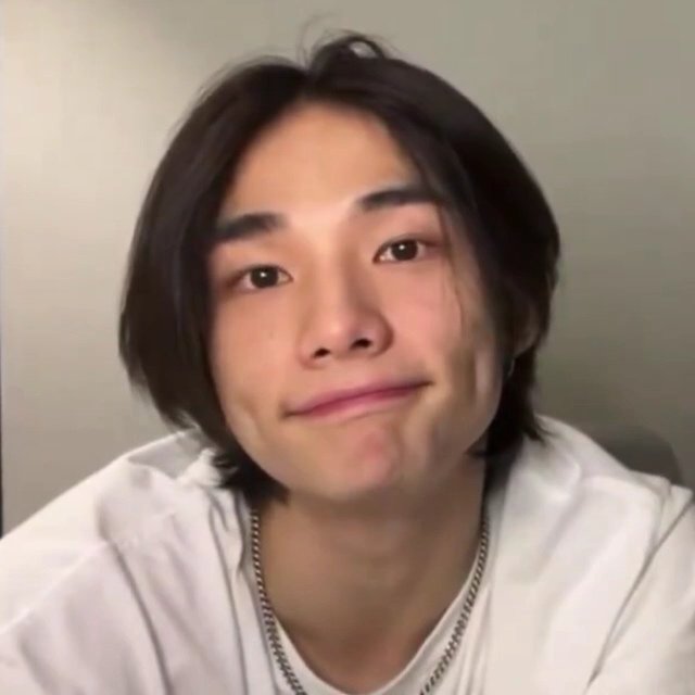hyunjinpost's tweet photo. https://t.co/u84Xah2KWT