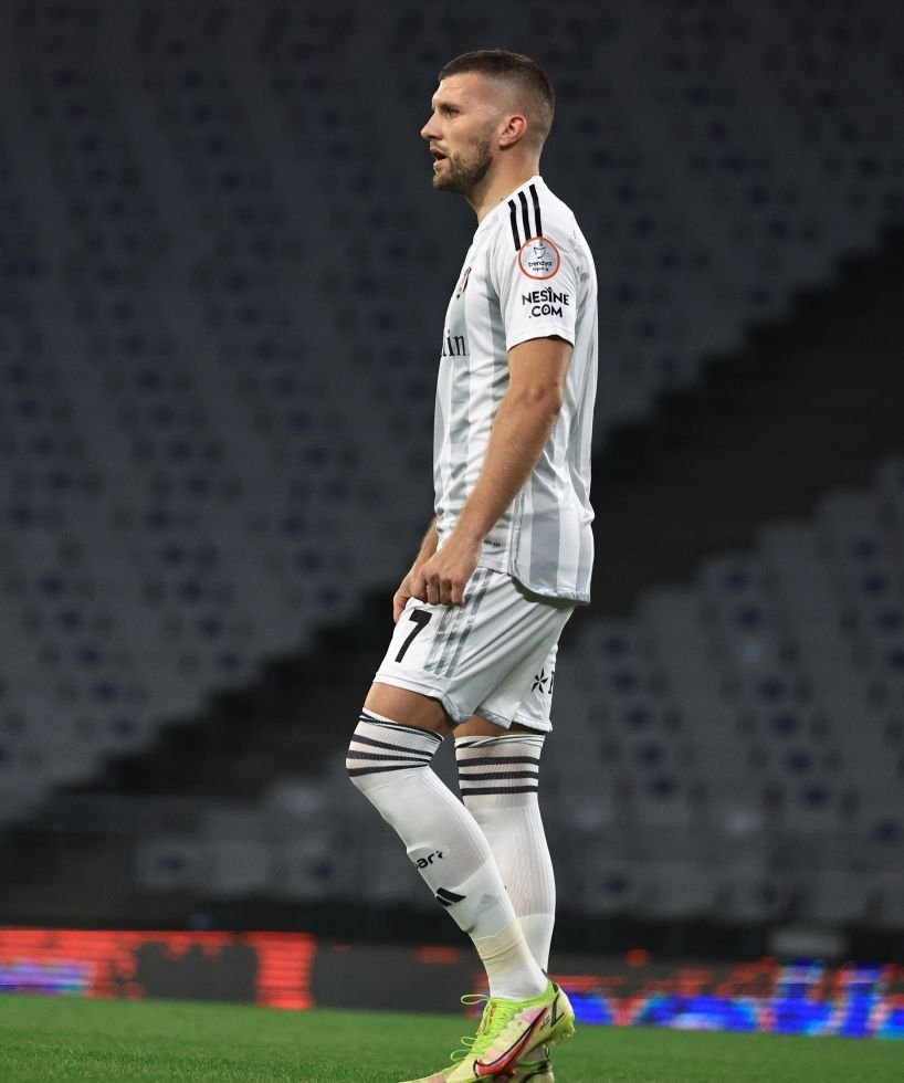 ℹ️ Beşiktaş'ta Gaziantep FK maçı kamp kadrosunda yer almayan Ante Rebic'in herhangi bir sakatlığı bulunmuyor.

❌ Teknik heyet, oyuncunun kadroda olmamasına karar verdi.

#BJK #Beşiktaş #GaziantepFK #AnteRebic #maç #derbi #Sonbahis