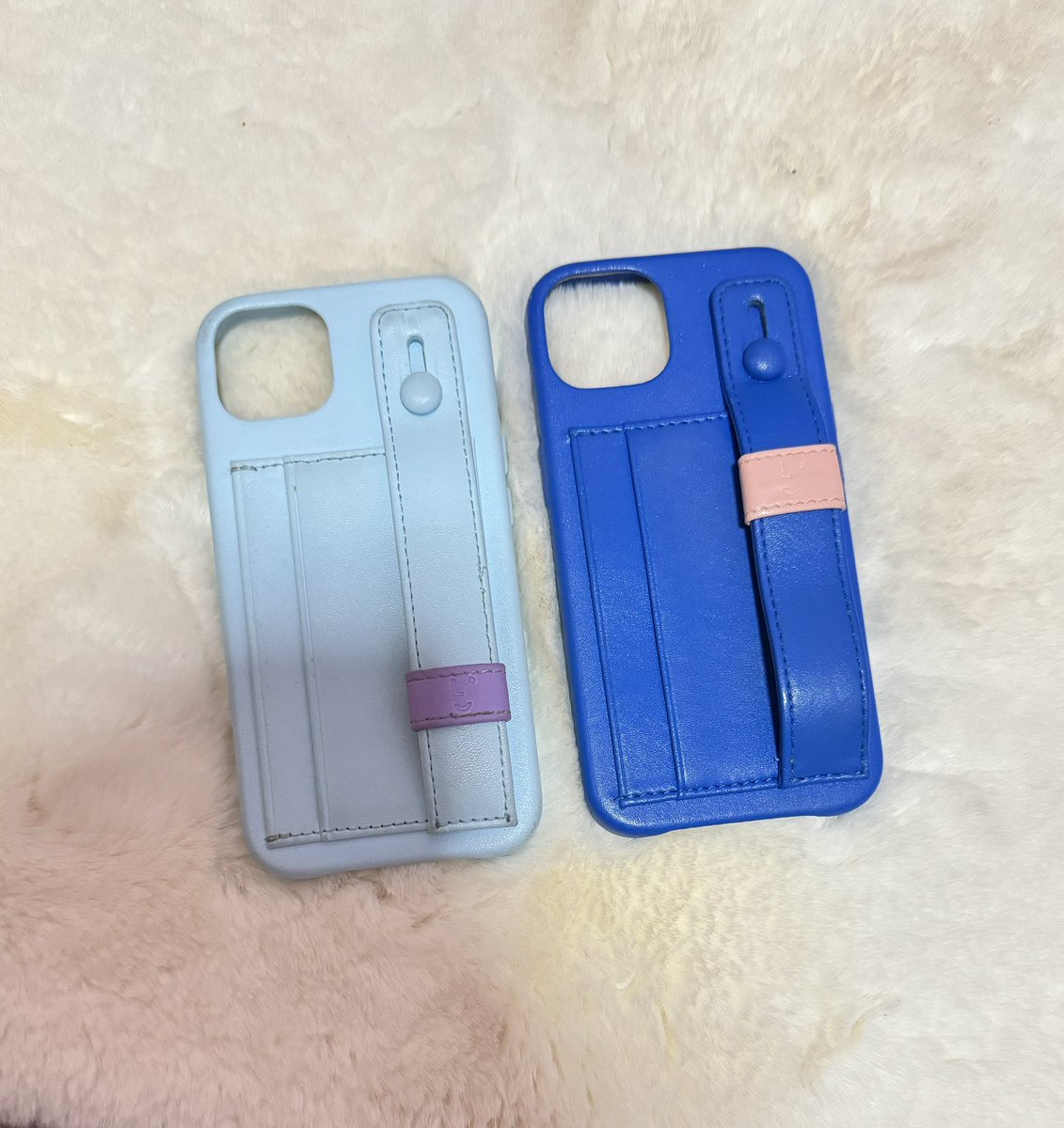 mmmsg__'s tweet photo. ส่งต่อเคสไอโฟน 13 ของ the local collective 
รุ่น Hand strap ไม่มีกล่องนะคะ

🩵 สี baby blue 300 บาท

💙 สี ocean blue 390 บาท 

#thelocalcollective #ส่งต่อthelocalcollective #ส่งต่อเคสไอโฟน #เคสไอโฟน13 https://t.co/IEU0WroDA5
