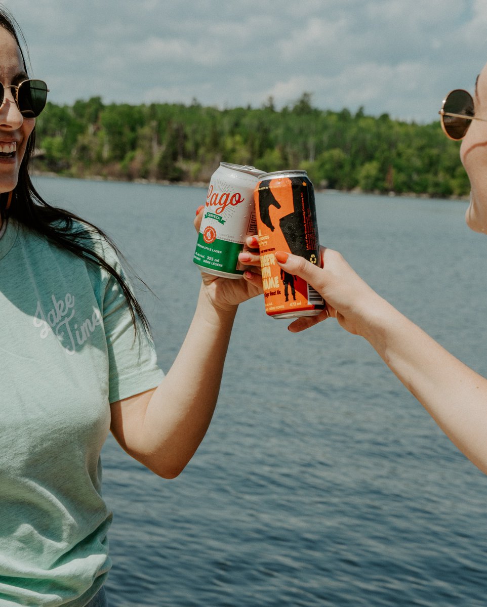 ⏰ Daylight savings is here, and you know what that means... LAKE TIME IS ON THE HORIZON! Who's ready for lakeside brews? #DaylightSavings #longerdays #laketime #makeitlaketime #lowbrewco #craftbeer