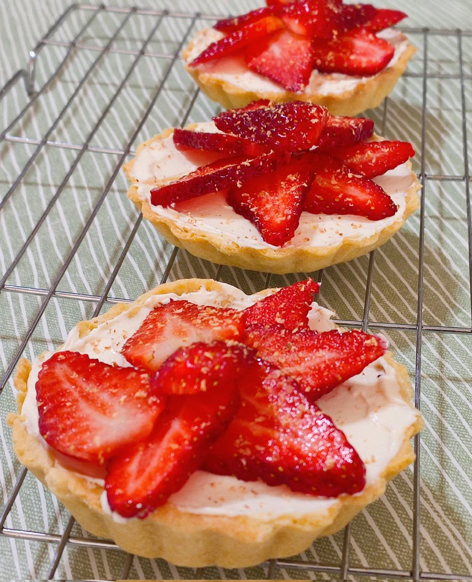 Strawberry tartlets