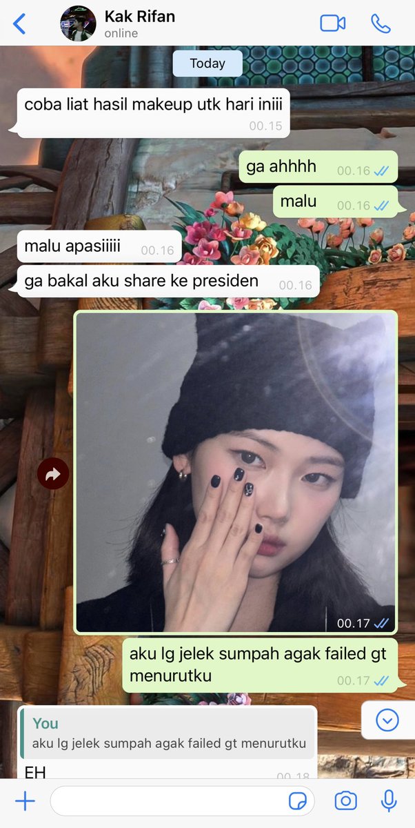 ijoscripts's tweet photo. 200. keseharian rifan anya 1 bulan pacaran: heboh sendiri https://t.co/QDXA55bgF5