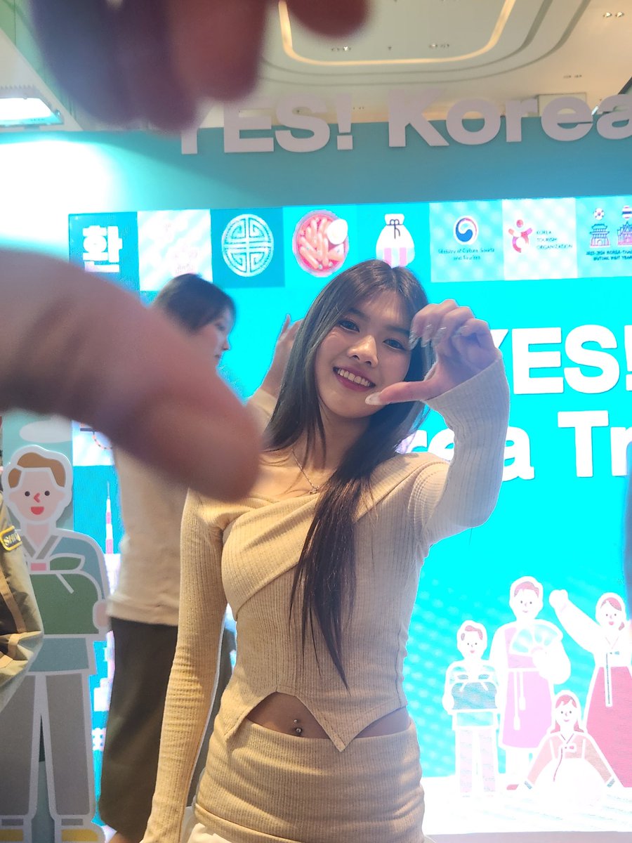 natCol2's tweet photo. หัวใจจากแพรพั้นช์ 💕
#Redspin
#PearpunchRedspin https://t.co/bBvALQQ0Tj