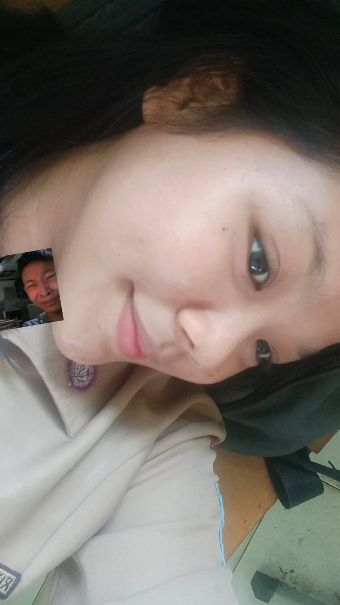 jasuke31524724's tweet photo. 👩🏻‍🏫 : nak, kenapa izin sakit terus?
me : iya buk hehe, maaf
sebenarnya bukan fisiknya yg skit TPI ini loh pikiran ga bisa di kontrol https://t.co/3QQEscThiP