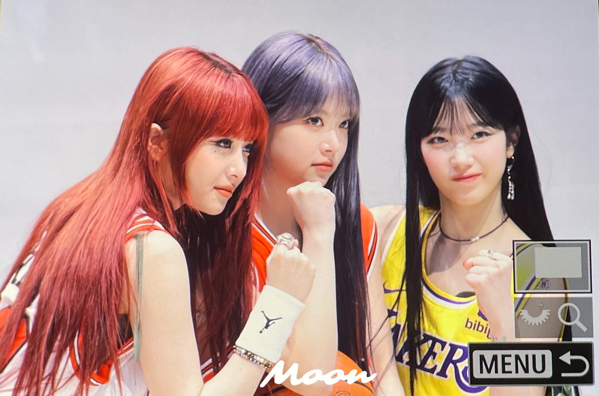 240310

#허윤진 #윤진 #ユンジン #YUNJIN 
#LE_SSERAFIM #르세라핌