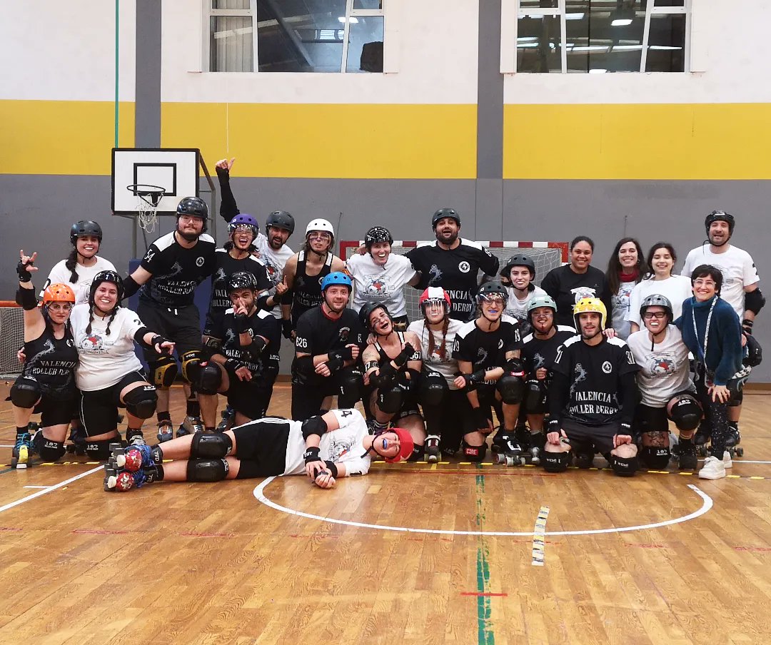 Coruña Roller Derby Irmandiñas tweet media