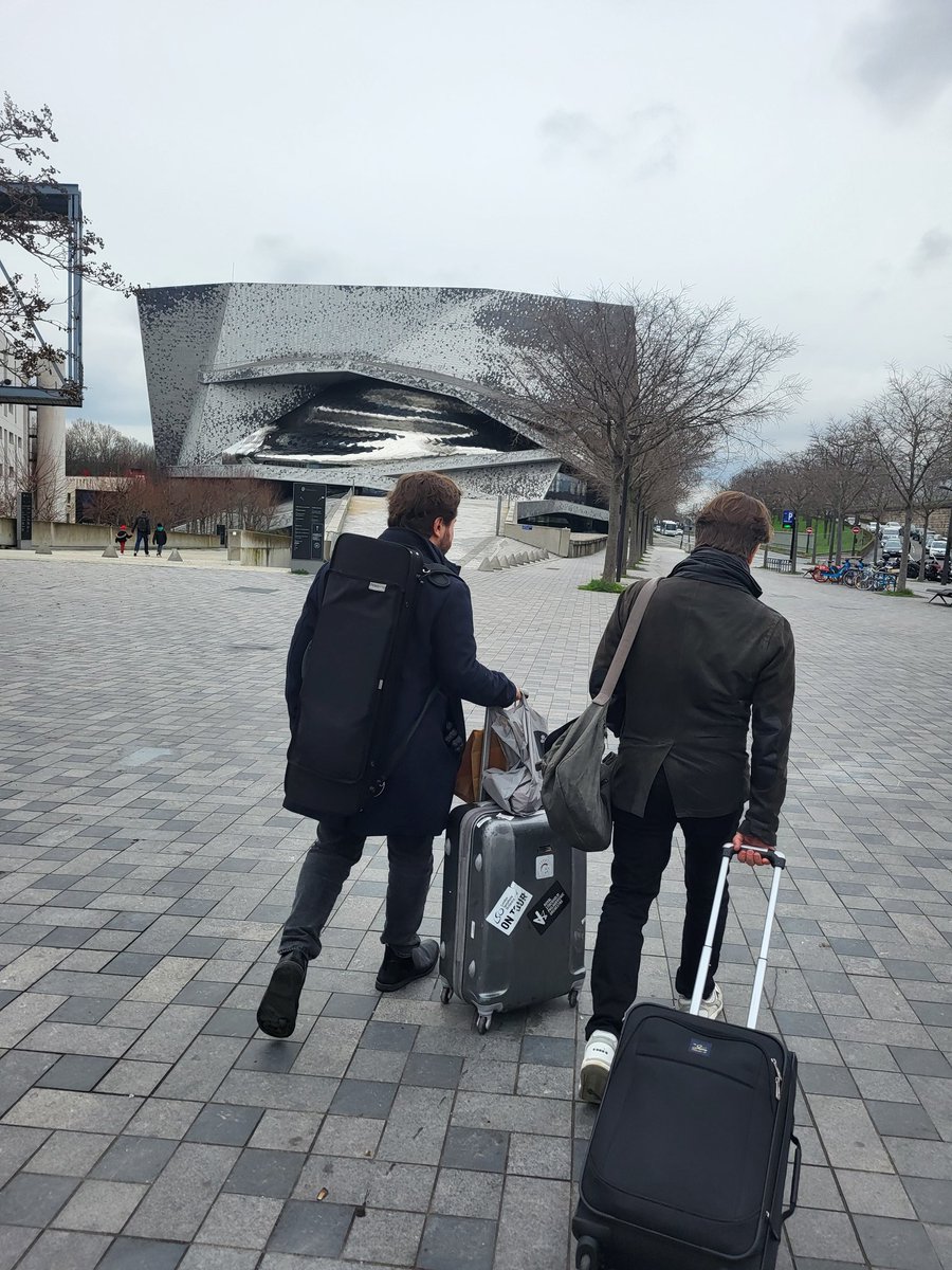 We're off home after today's 4pm concert. <a href="/philharmonie/">Philharmonie de Paris</a> <a href="/londonsymphony/">London Symphony Orchestra</a> <a href="/davidcohen007/">david cohen</a> #AndrejPower #LSOonTour