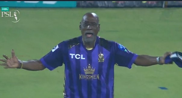 Viv Richards' reaction to Mohammad Wasim's last ball six 🔥