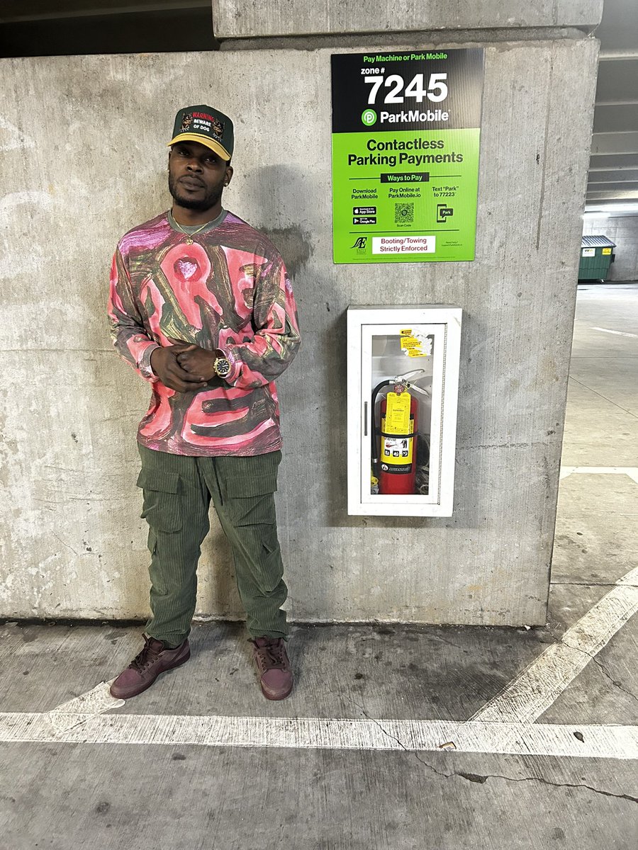 MettaWorld_Dope's tweet image. I heard the more drunk I get the more handsome I am so I developed a drinking problem