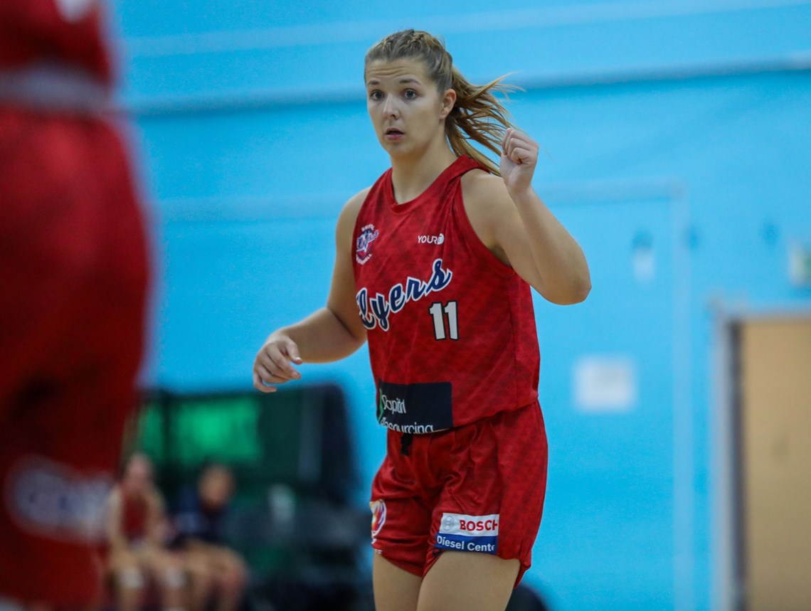 Bristol guard Chloe Hinett told us what it's like to mix doing her thing on the court with being a top statistician off it, as well as working on some of the biggest sporting events at FIFA 👇

ow.ly/bJQh50QbCqM

📸 BMEastPhotos