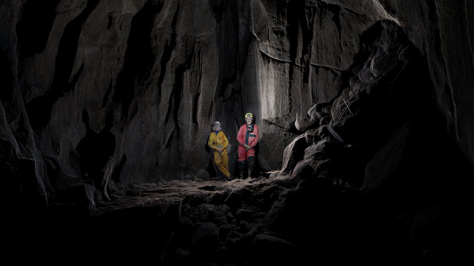 Kent Bye (Voices of VR) (@kentbye) on Twitter photo 19/ BURIED IN THE ROCK uses point-cloud captures of caves via <a href="/ScanLABProjects/">ScanLAB Projects</a> to tell the story of a spelunking couple. Amazing spatial audio with an ability to move around still life volumetric captures. My interview from <a href="/DocLab/">IDFA DocLab</a>:
voicesofvr.com/1331-recreatin… 19/ BURIED IN THE ROCK uses point-cloud captures of caves via <a href="/ScanLABProjects/">ScanLAB Projects</a> to tell the story of a spelunking couple. Amazing spatial audio with an ability to move around still life volumetric captures. My interview from <a href="/DocLab/">IDFA DocLab</a>:
voicesofvr.com/1331-recreatin…