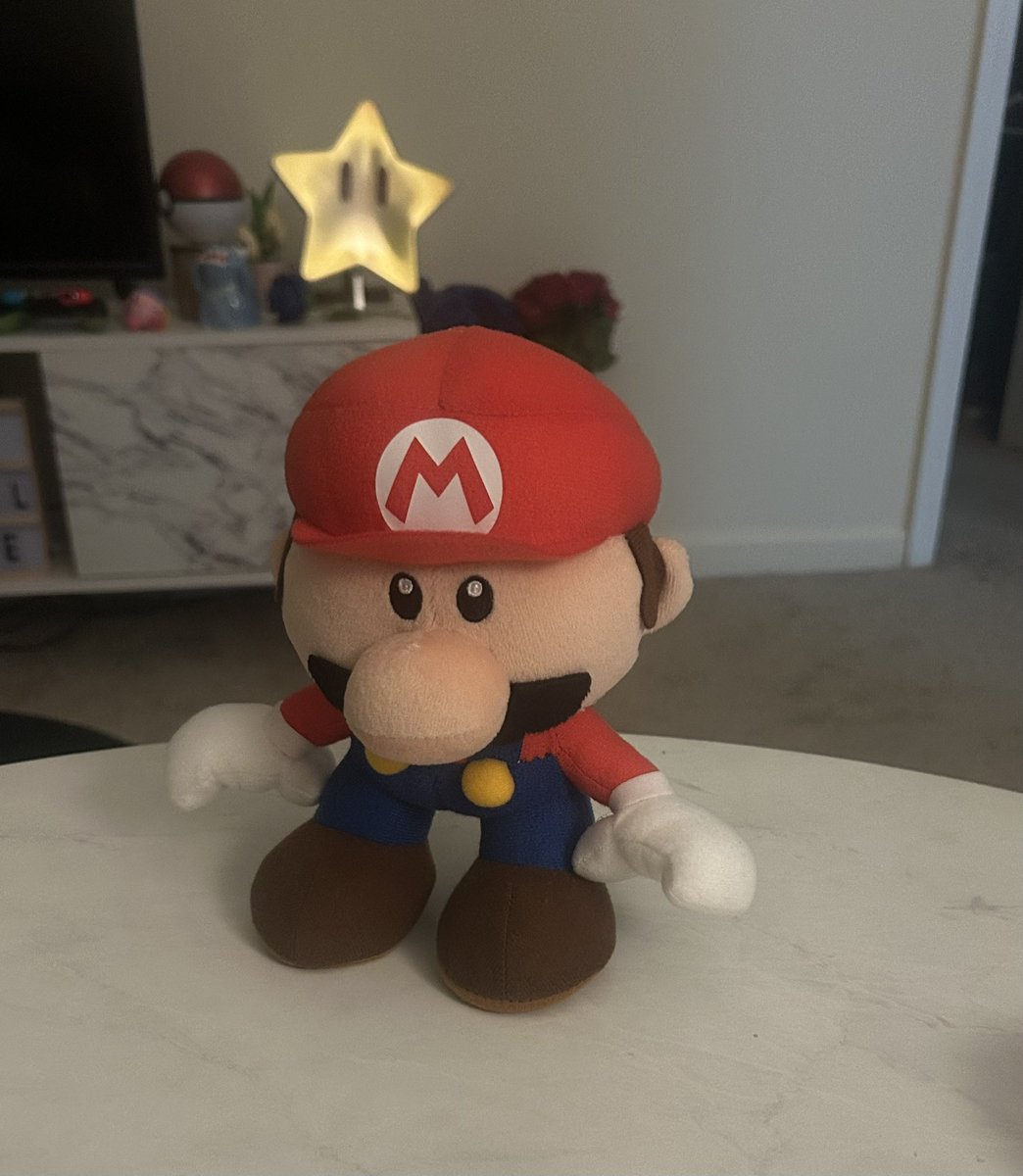 Booyah_Squidy's tweet photo. “They’re 40 dollars!”

Happy Mar10 Day!🍄⭐️

#Mar10Day #MAR10 #MiniMario https://t.co/LzpqMBRkFe