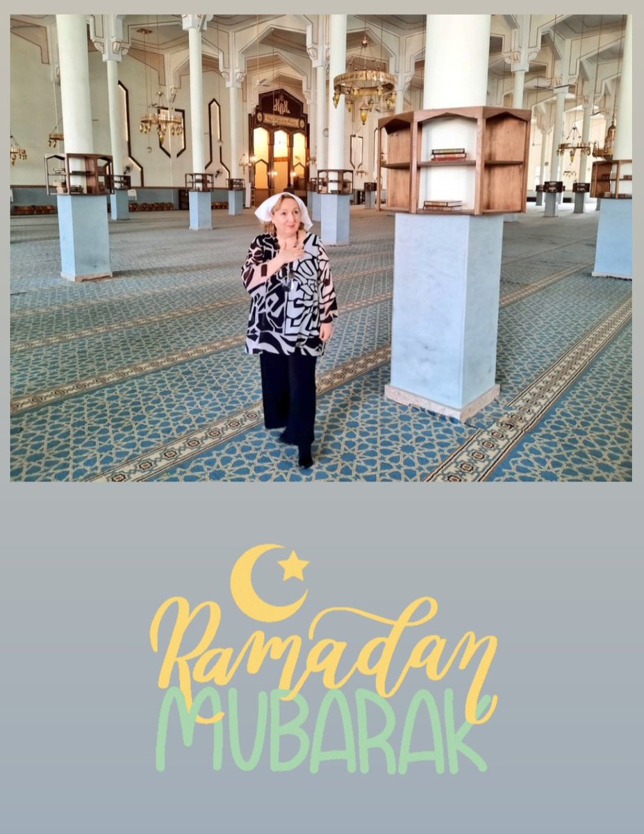 #RamadanMubarak1445H to all the Muslim friends around the world. May this holy month bring joy, harmony and serenity into your lives. #Ramadan Moubarak à tous les amis musulmans du monde entier. Que ce mois sacré apporte joie, harmonie et sérénité dans vos vies. #RamadanKareem